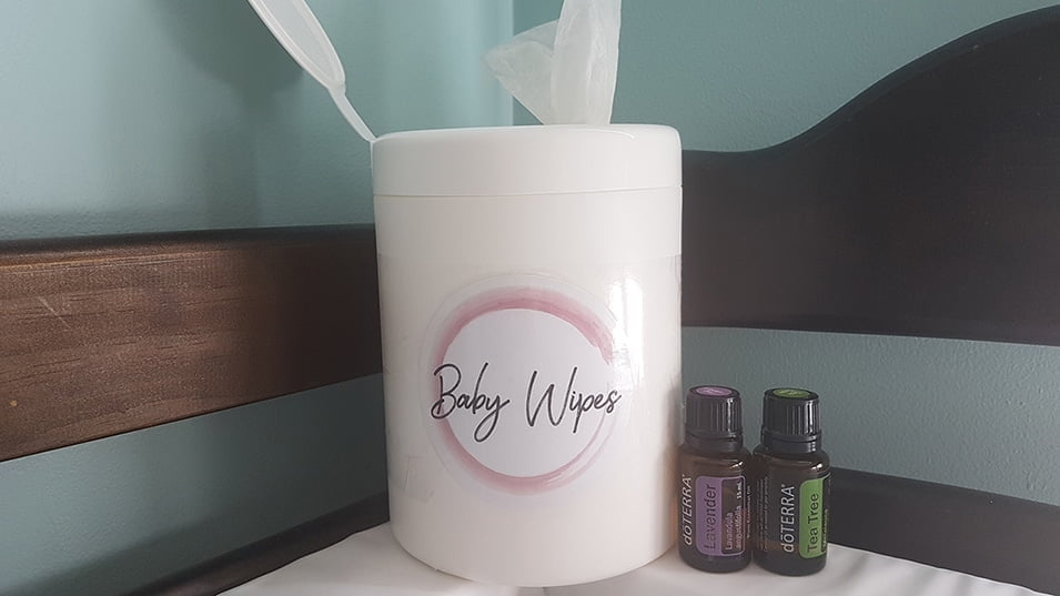 Disposable Baby Wipes using essential oils