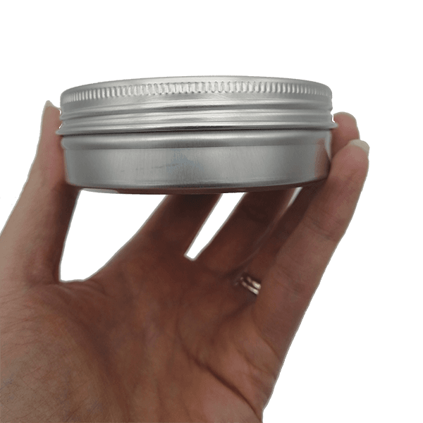 100ml Aluminium Tin In Fingertips